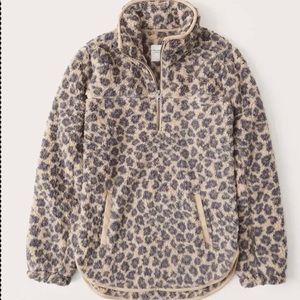 Abercrombie & Fitch Half Zip Sherpa Sweatshirt